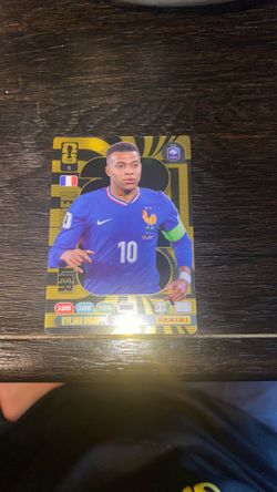 Kylian mbappe adrenalyn xl golden baller trading card