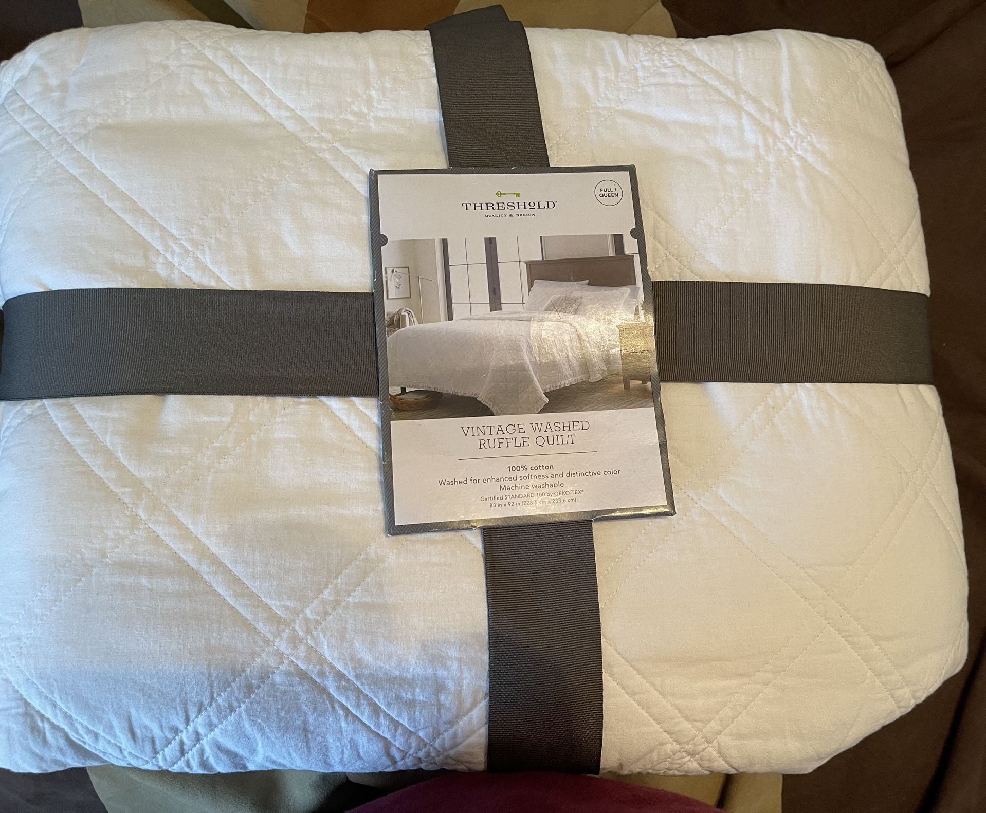 Threshold Vintage Washed Ruffle Quilt(WHITE) Full/Queen