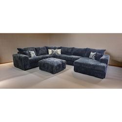 S320 Texan Grey Sectional + Ottoman 