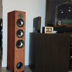 Polk Speakers Pair