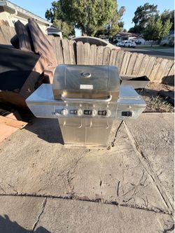 Propane grill