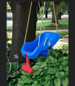 Baby swing