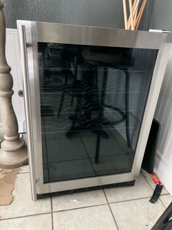 Wine cooler
