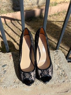 Guess Lace Heels