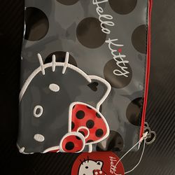 Hello  Kitty  purse 👛  new $15 Avariable