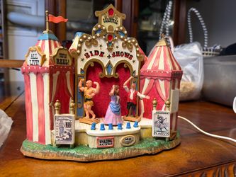 Lemax carnival Christmas village