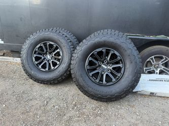 2027 Ford F150 Raptor Wheels And Tires 35” $1999 Firm