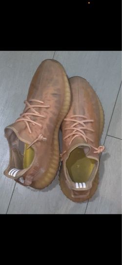 size 11 1/2 sneakers