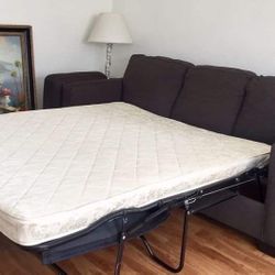 Sofa Coach + Mattress