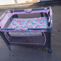 Pack And  Play  Playpin 