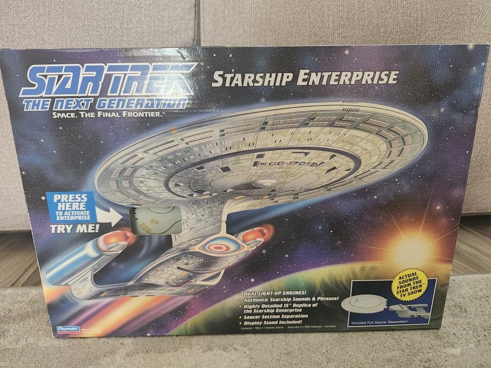 Startrek Spaceship Toy