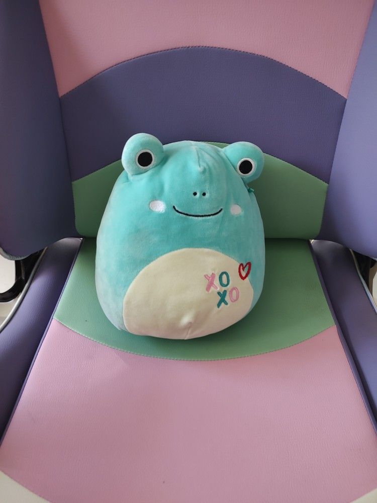 Ludwig The Blue Green Frog Hearts XOXO Valentines Squishmallow 8"