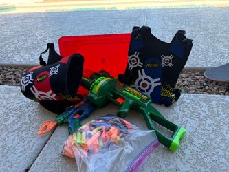Nerf Blaster Set with Vests and Darts