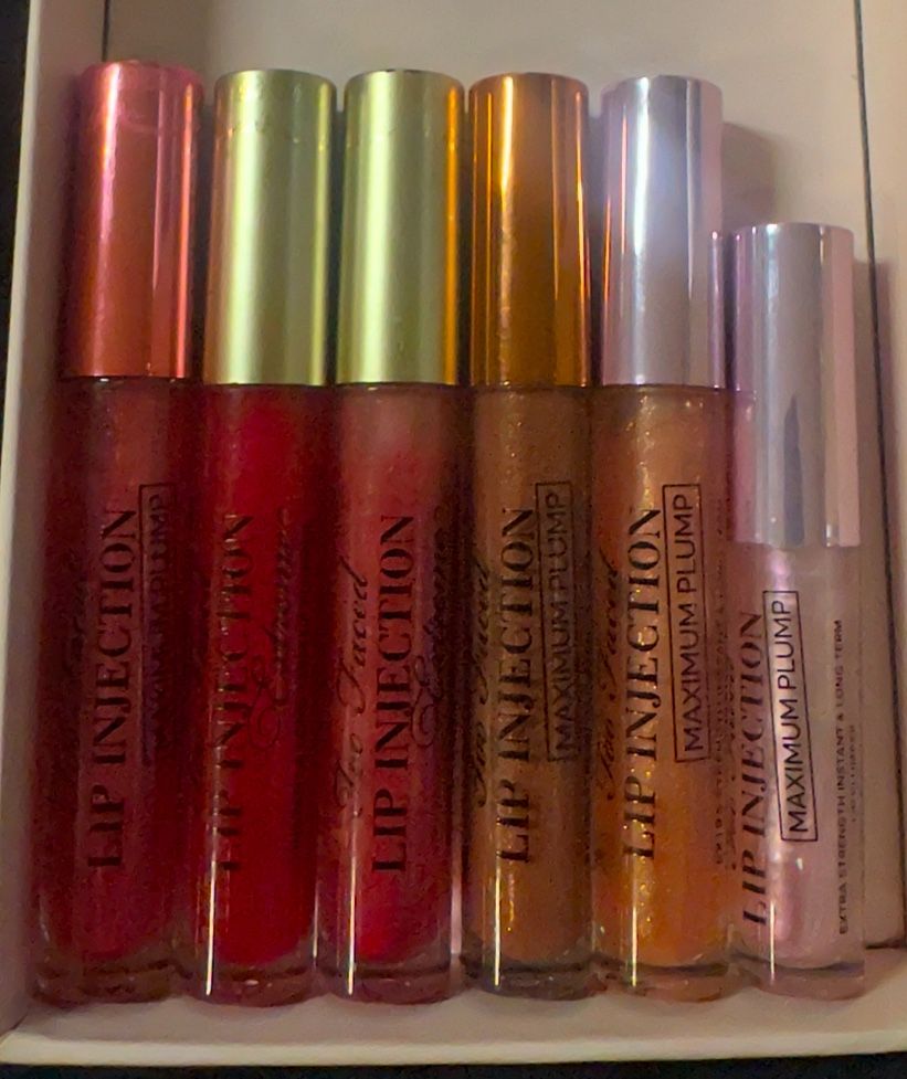 Too Faced Lip Gloss