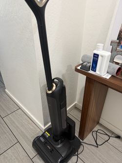Vacuum mop