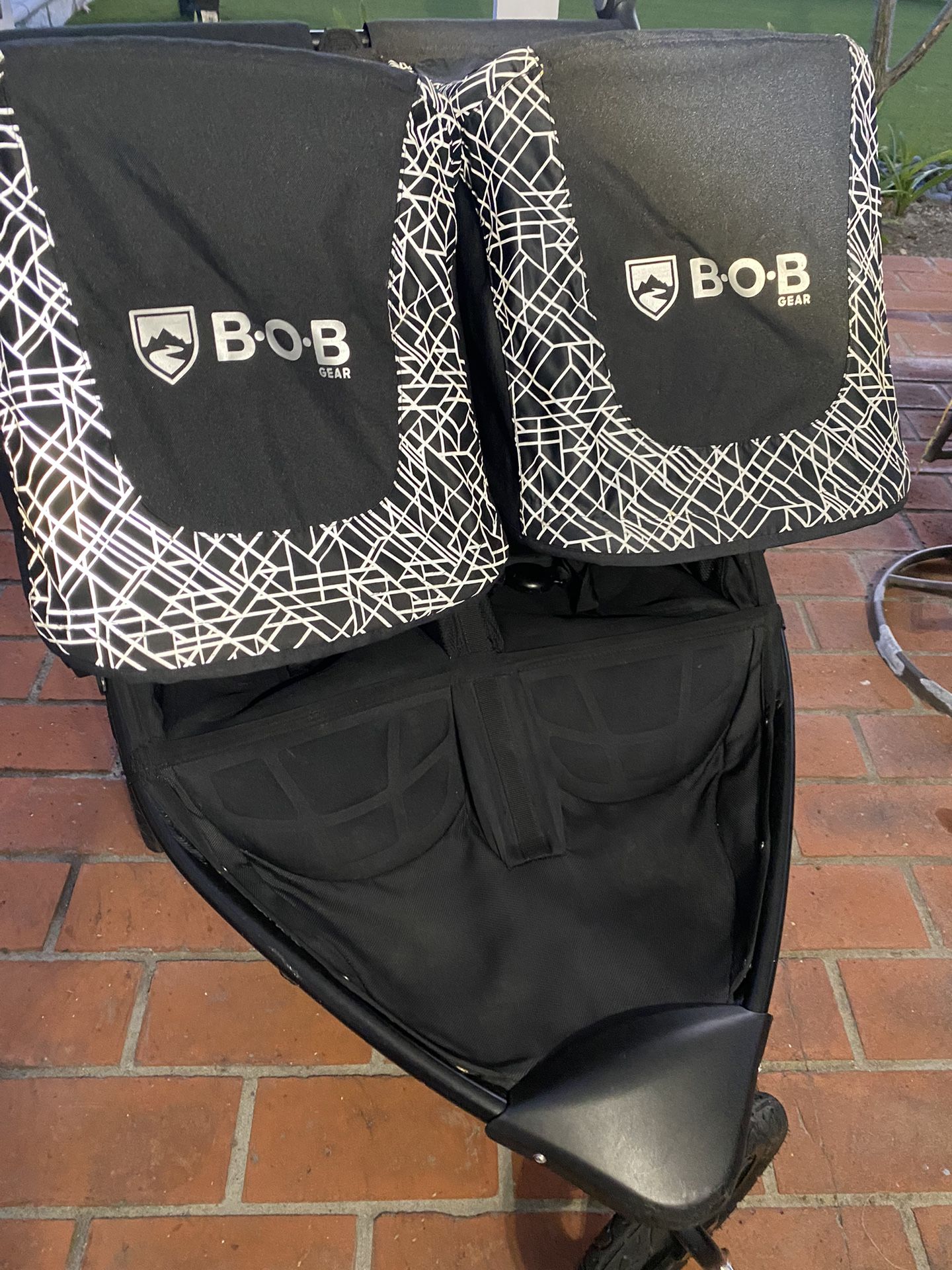 Bob Flex 3.0 Lunar Double Jogging Stroller