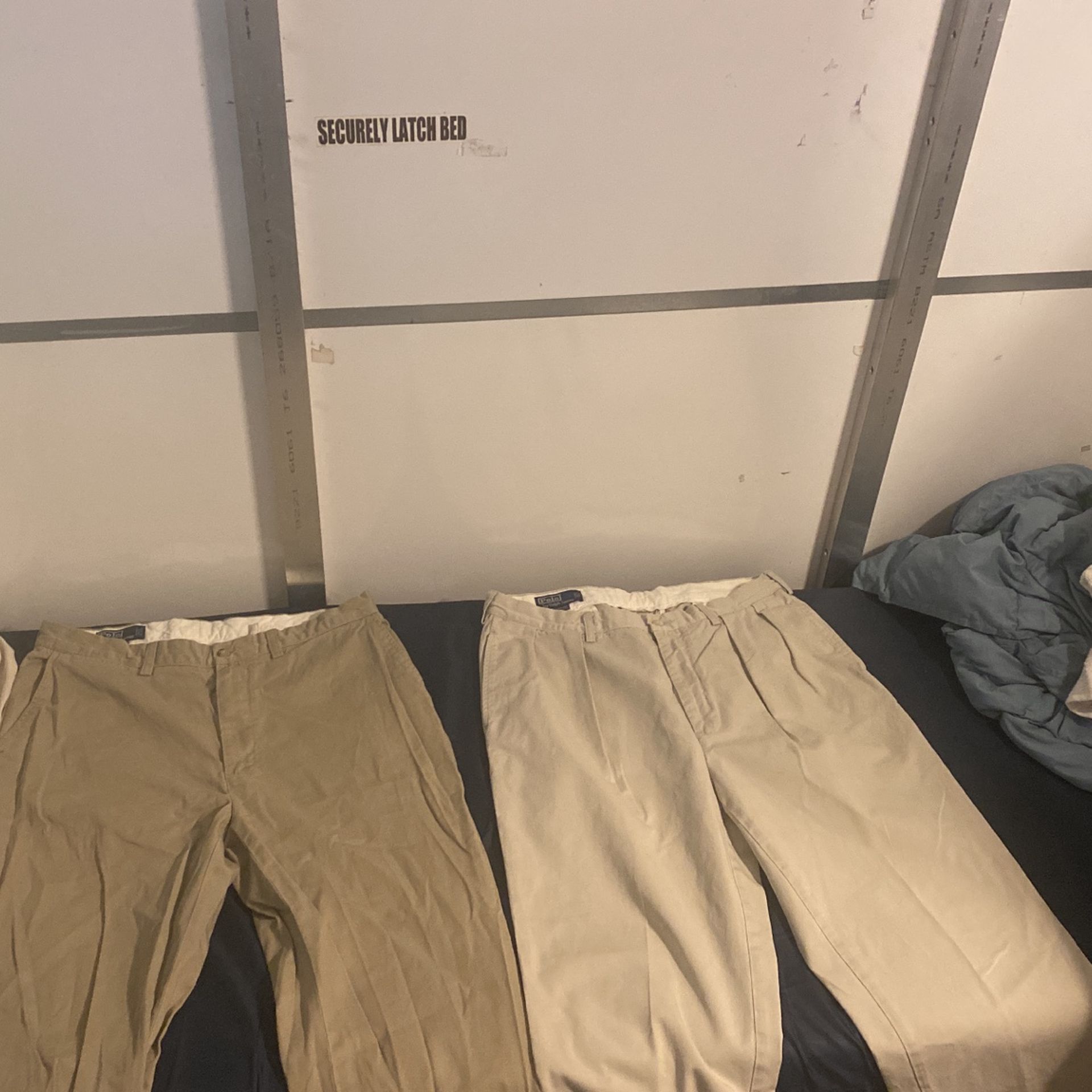 Polo Ralph Lauren Classic Chino Khakis