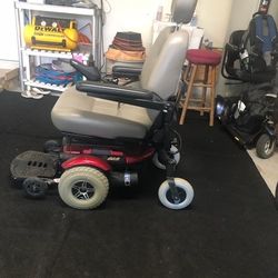 Jet 3 Ultra Electric Scooter Needs 2- New Batteries $60.- 