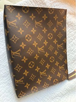 Lv pouch