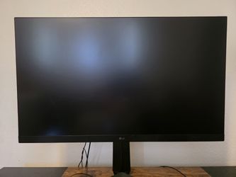 32 Inch UltraGear QHD 1440P Nano IPS 1ms 165Hz HDR Monitor with G-SYNC Compatibility