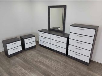 Dresser Whit Mirror,  Chest And 2 Nightstands  - Cómoda Con Espejo,  Gavetero y 2 Mesitas de noche