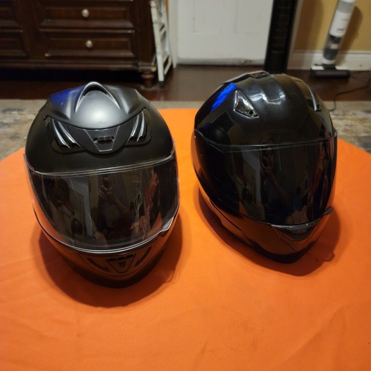HJC & Hawk Motorcycle Helmets Size Medium-Black