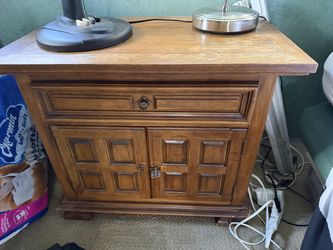 2 Identical Wood Nightstands