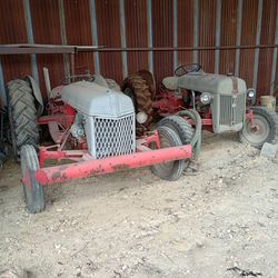 Ford 8N & 9N Tractors 