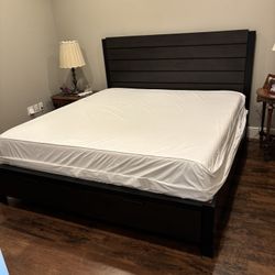 King Size Bedframe & Mattress LIKE NEW 