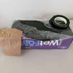 Free Floral Arrangement Supplies