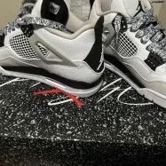 White Thunder 4 Jordan 