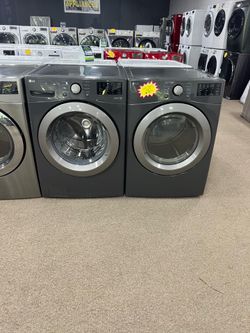 Beautiful set of washer and gas dryer