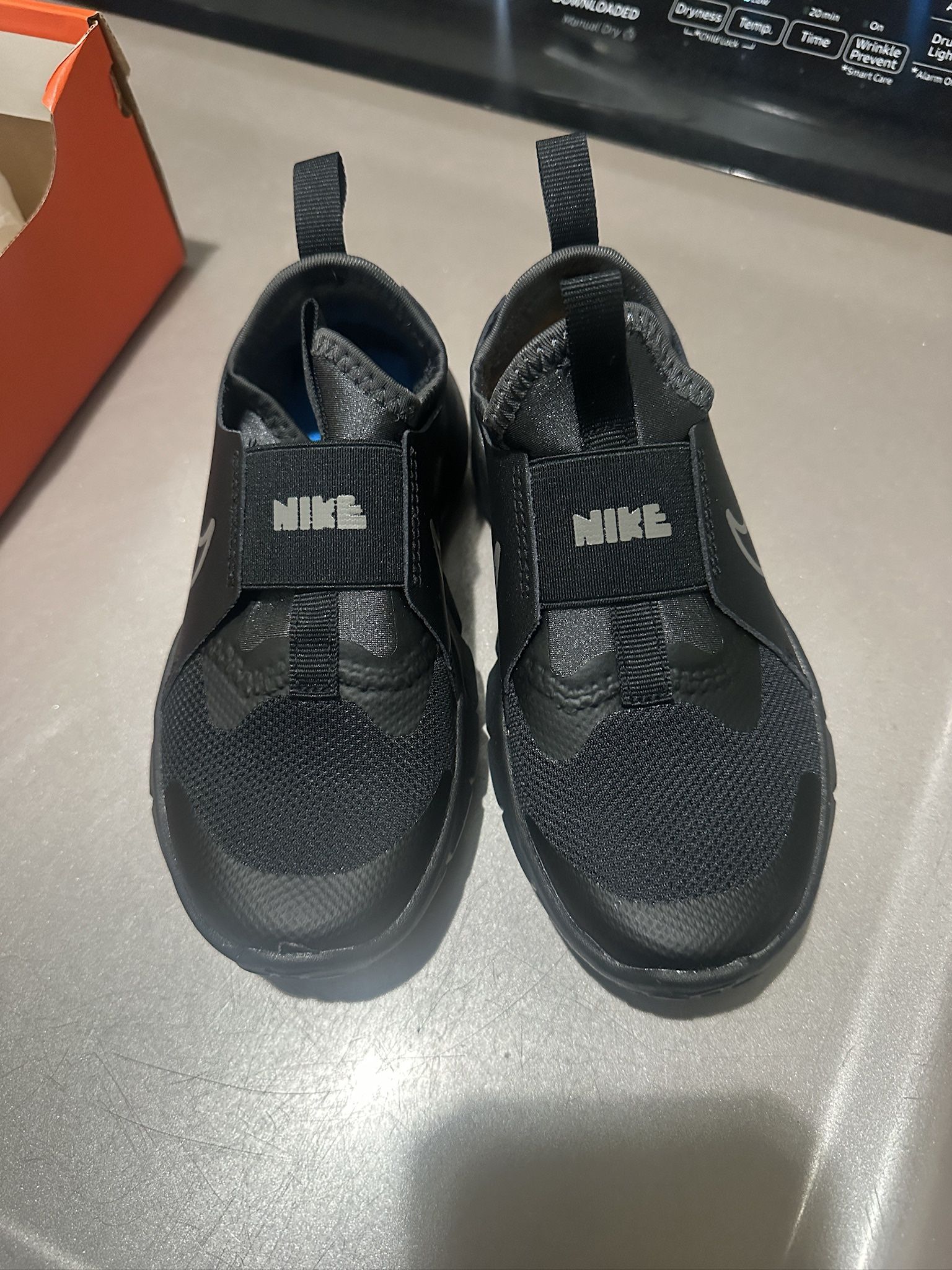 Nike Kids slip-on