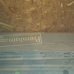 Selling Wooded Floor