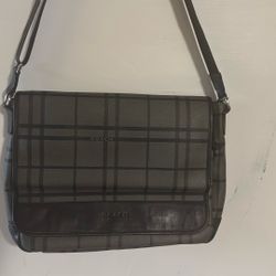 COACH Messenger Bag —Very Good Condition  — CERTIFICATE of AUTHENTICITY included !!! 