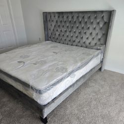 Queen Bed Frame With Mattress