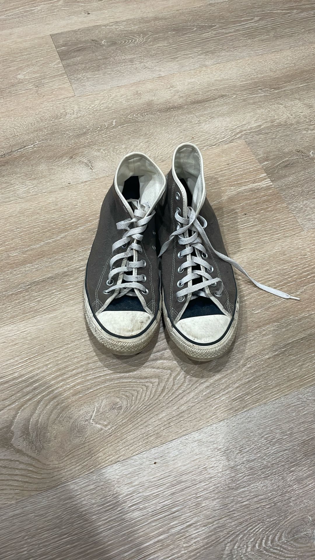 Mens Custom Converse Hightops Size 9.5