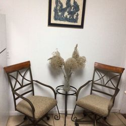 Armed Chair With Wheels 