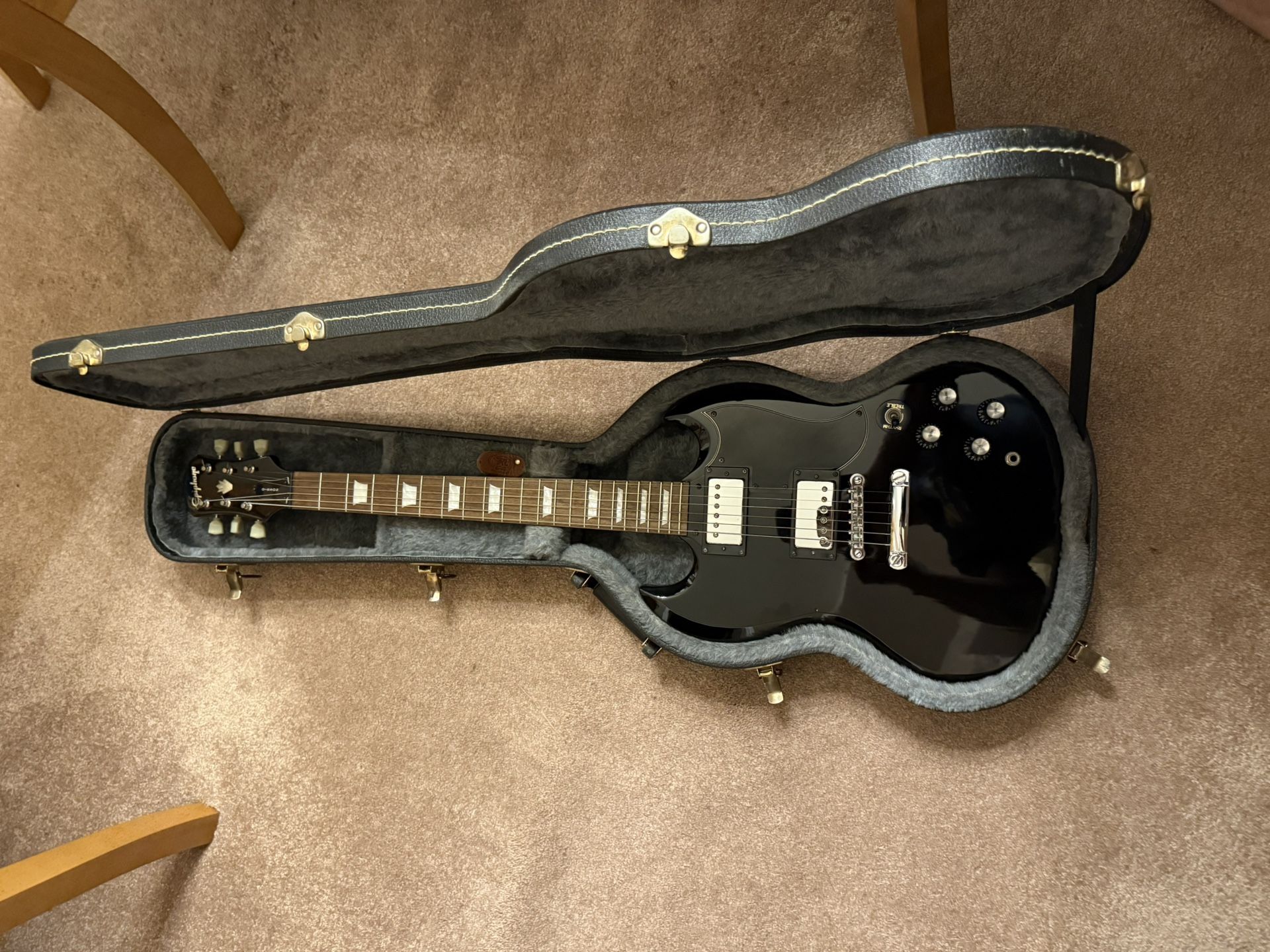 Gibson Epiphone Guitar SG And Case