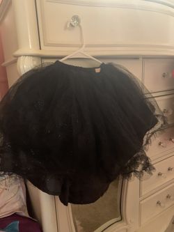 Disney tutu size 7/8 sparkle black