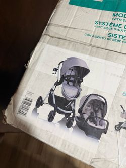 Evenflo pivot travel system