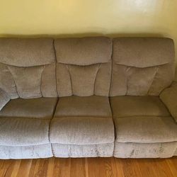 Sofa - Power reclining