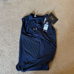 Under Armour Padded Compression Sleeveless Shirt Brand New