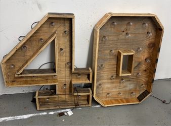 Marquee Light up numbers