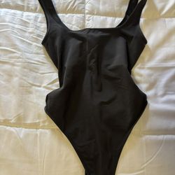 Low Back Tight Fitted Bodysuit 