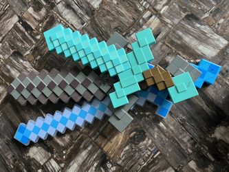 MINECRAFT SWORDS BUNDLE - KIDS TOYS 