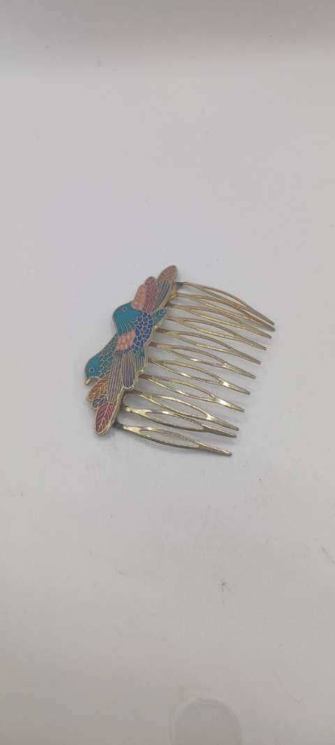 Vintage hair comb, Discoloration on back
