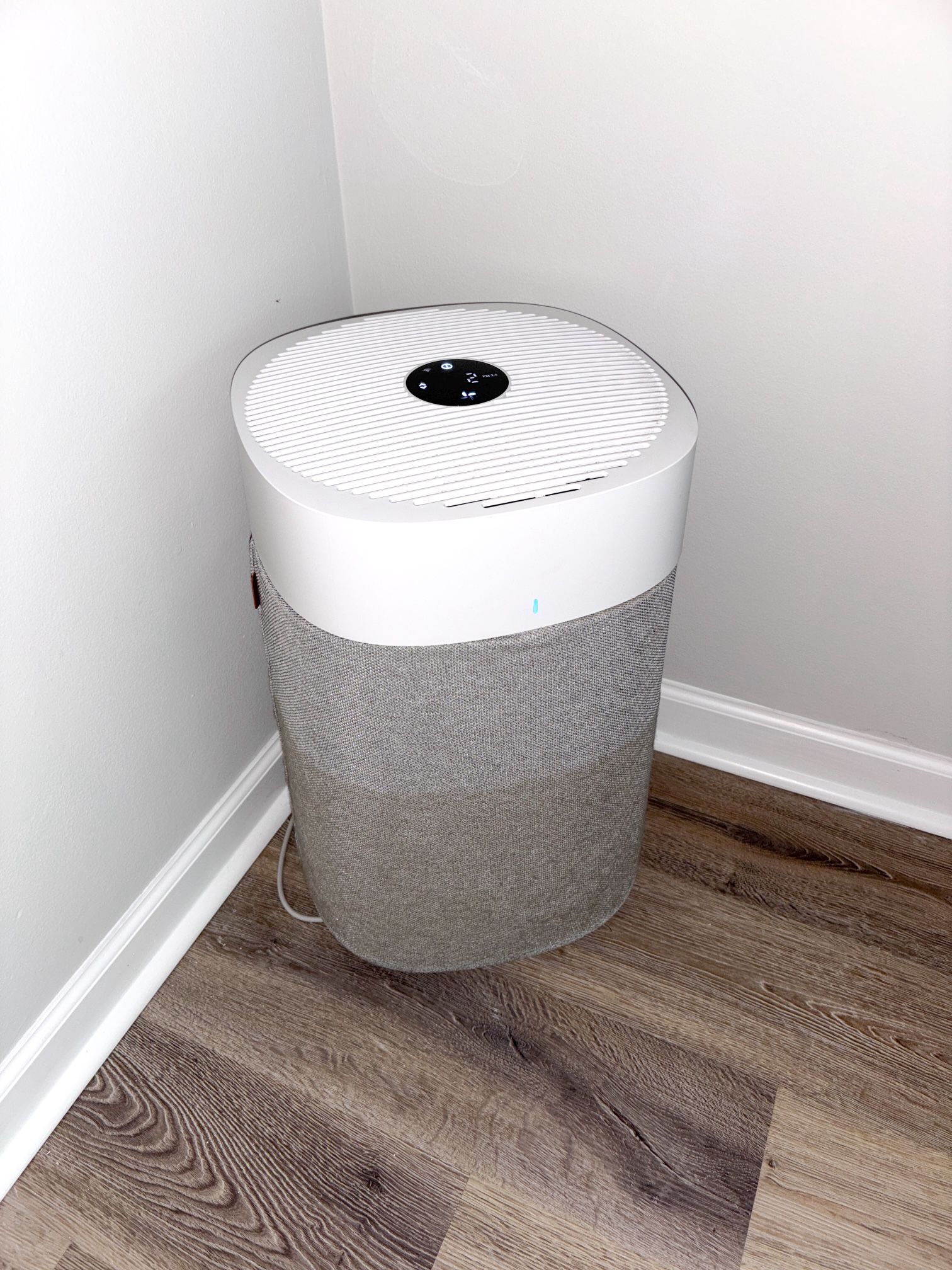 Blueair Air Purifier β Like New, Modern Design, Works Perfectly