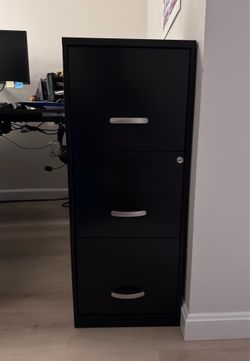 Space Solutions 3-Drawer Filing Cabinet