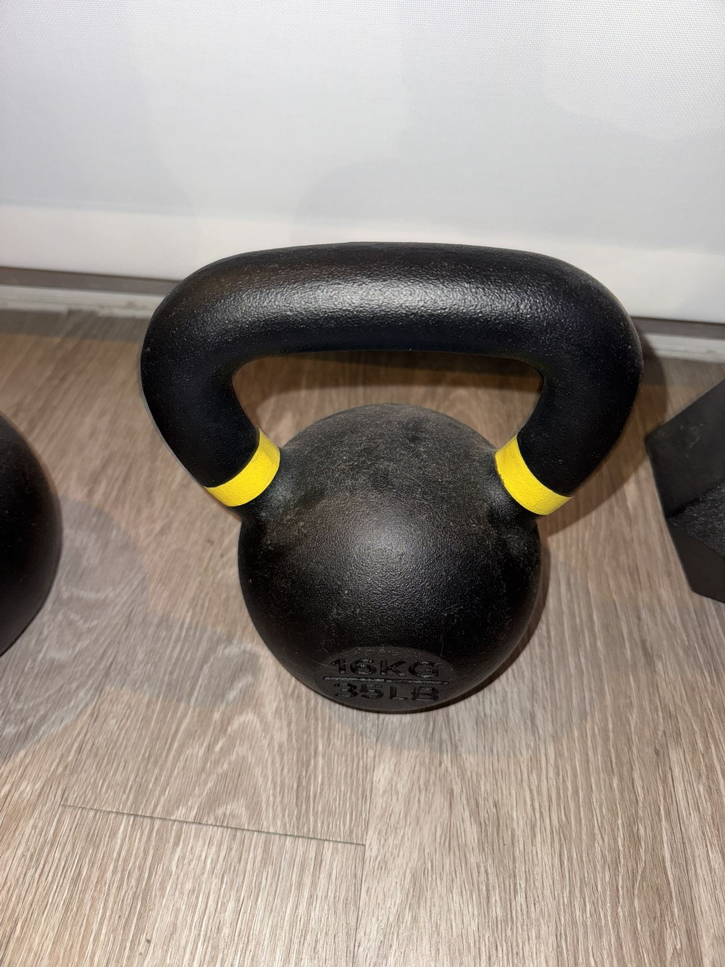 Valor 35 Lb Kettlebell 